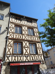 1-Limoges-Boulevard de la Cité, maison à pans de bois (1)