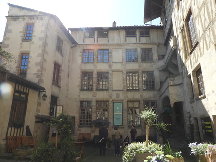 1-Limoges-Cours du Temple (3)